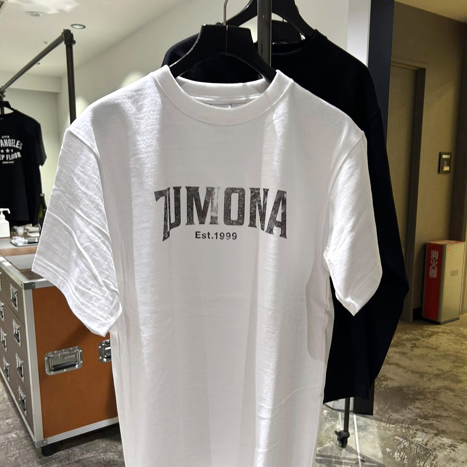 アパレルブランド「TIPSY HOUSE」コラボ商品リリースのお知らせ